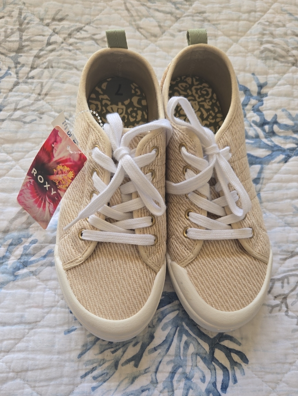 Roxy Women's Bayshore Plus Lace-Up Sneakers NEW Size 7